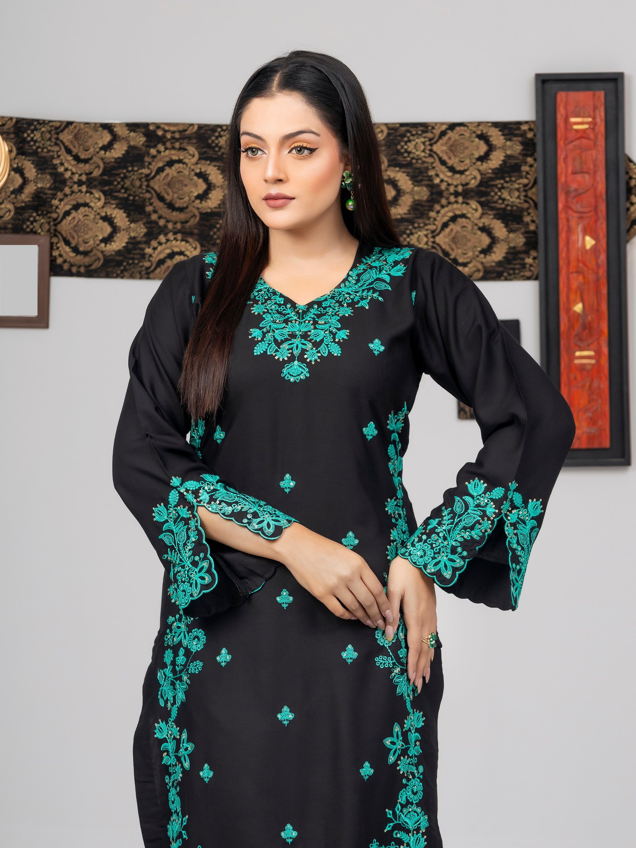 Emerald Night (Embroiderd - Stitched 3 Pcs)