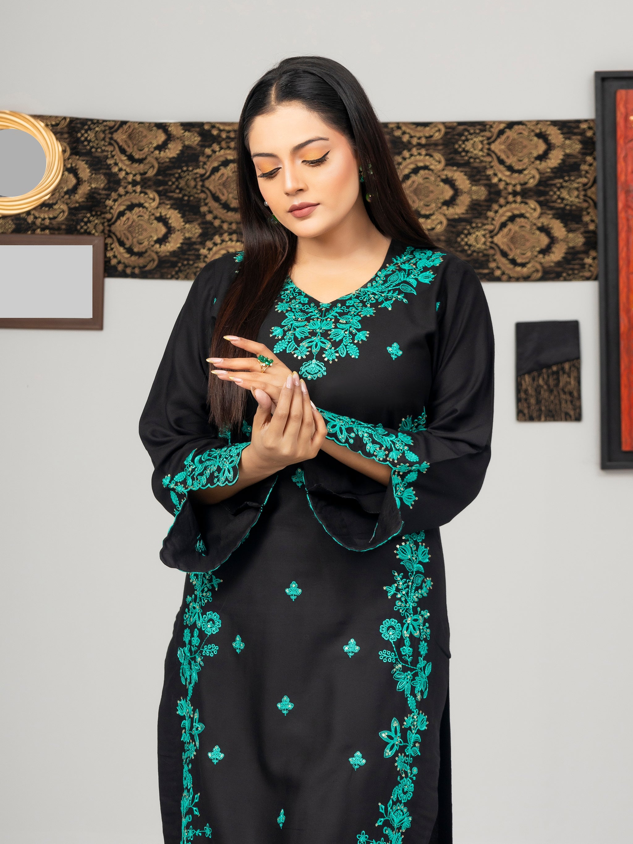 Emerald Night (Embroiderd - Stitched 3 Pcs)