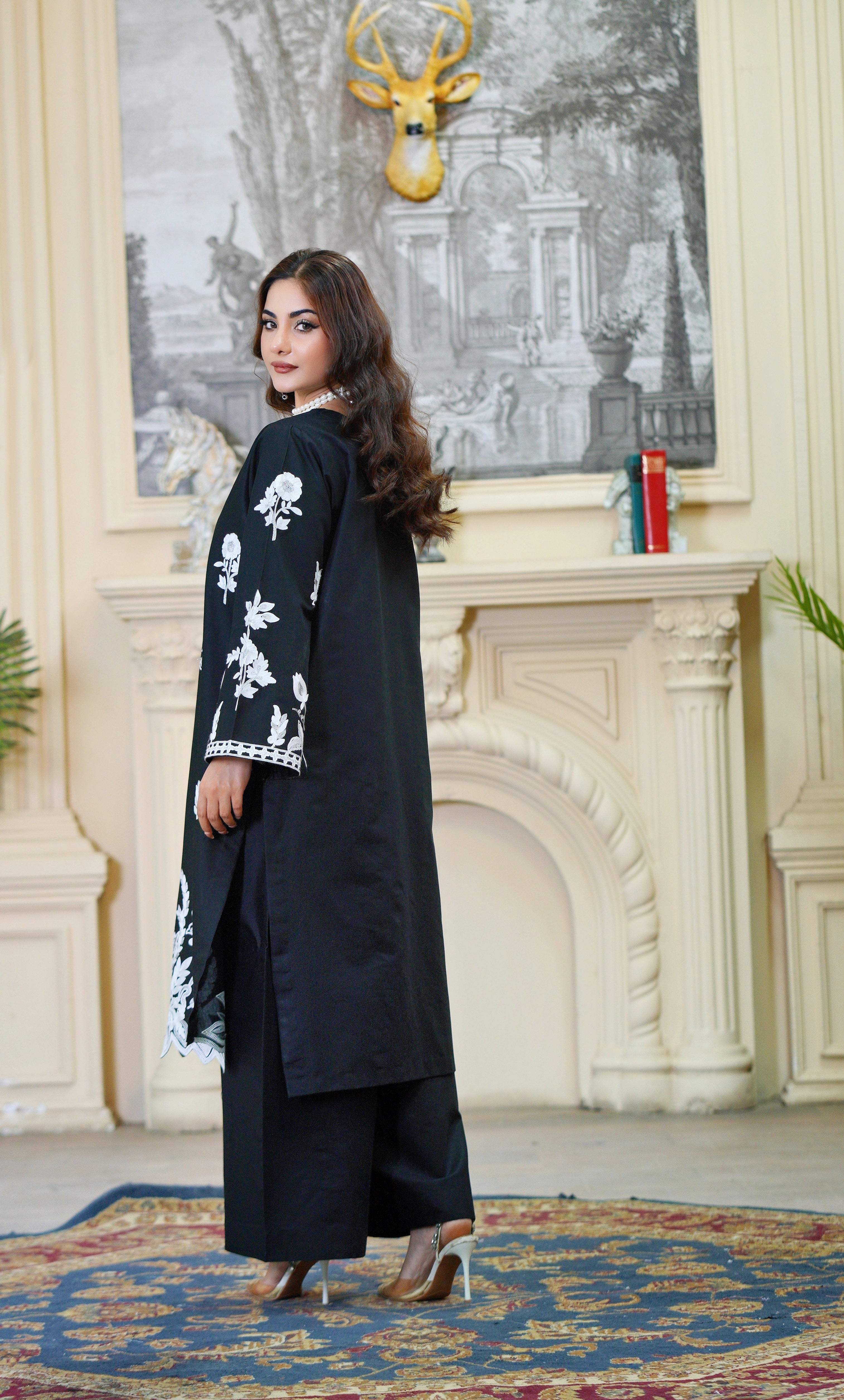 Seraya (Embroiderd - Stitched 2 Pcs)